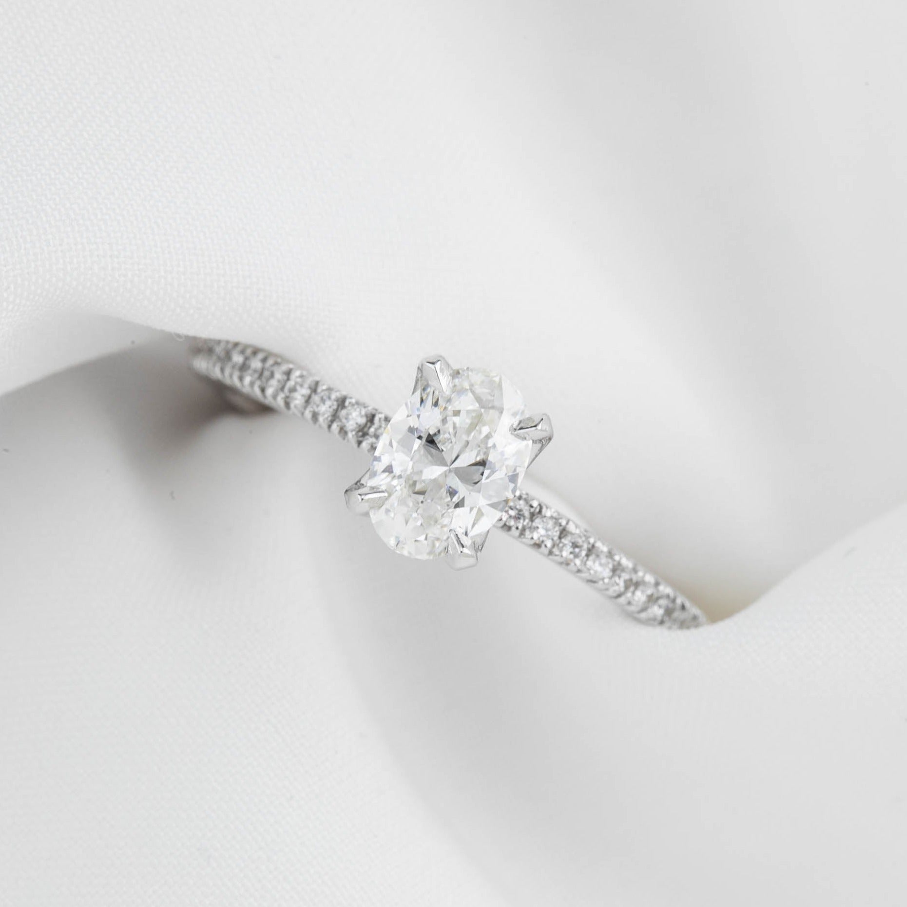 マリアリング　ブリリアントカットダイヤモンド　0.70ct　14Kホワイトゴールド　GIA鑑定書付き