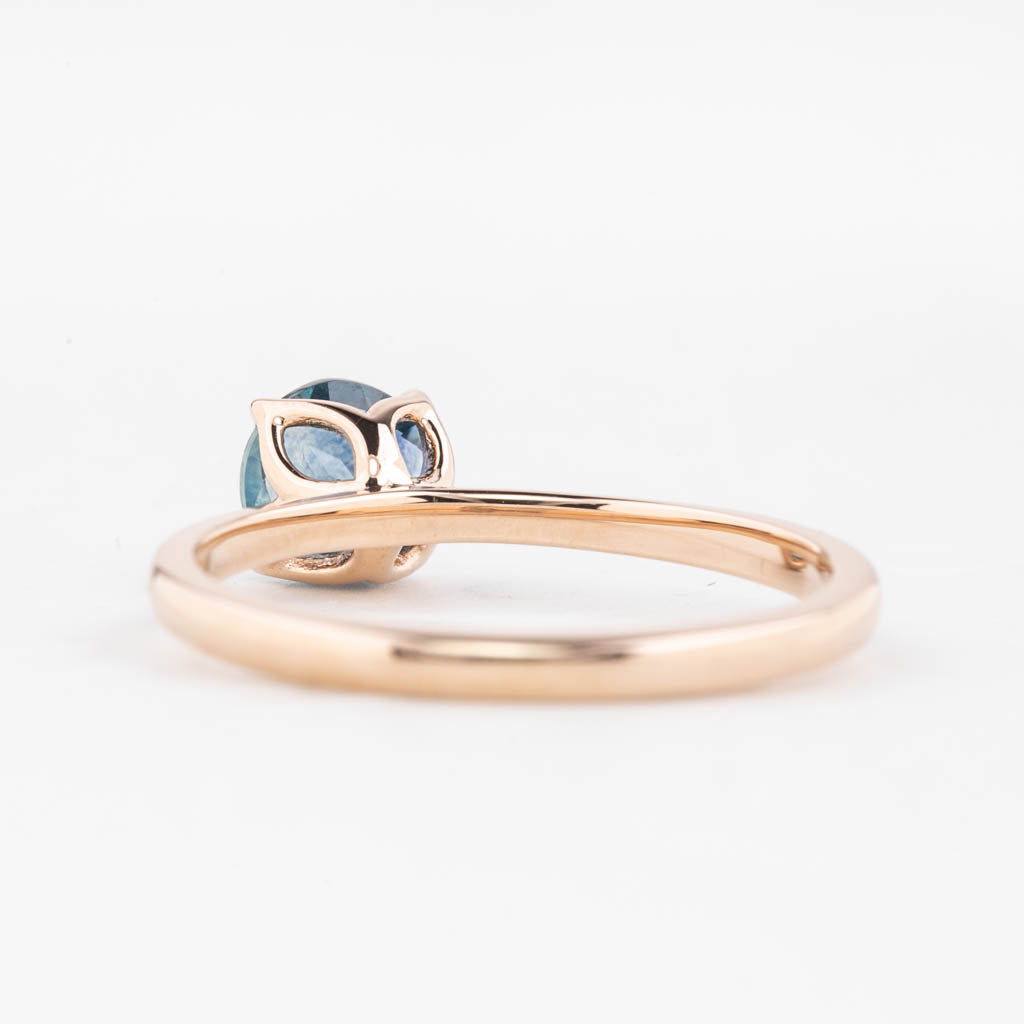 Sara Ring, 0.89ct Montana Sapphire