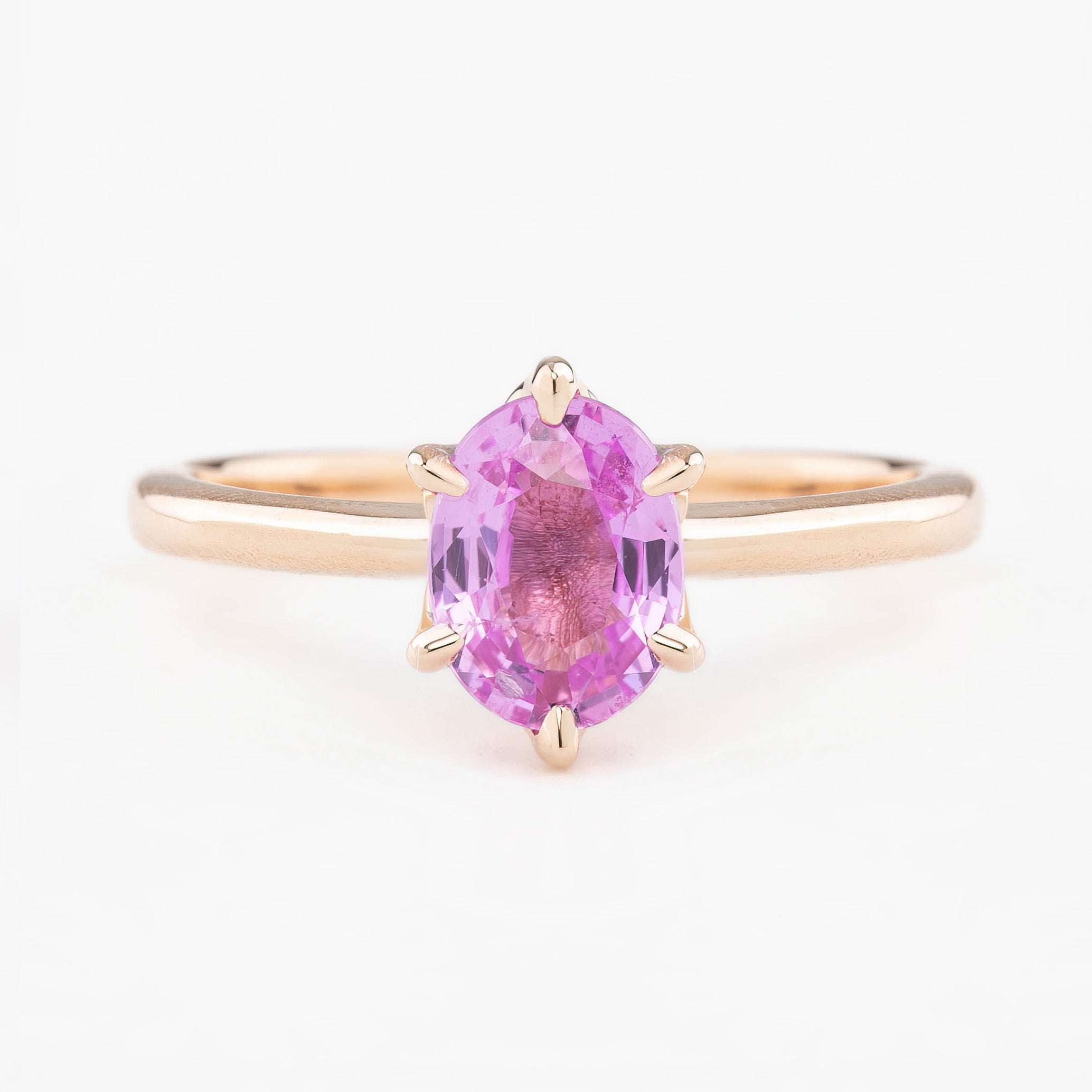 Floryn Ring, 1.23ct Sapphire, oval shape gemstone