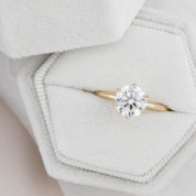 Floryn Ring, 1.52ct Round Lab Diamond | IGI Certified