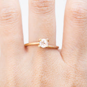 0.47ct ラウンドホワイトローズカット ダイヤモンド  D052