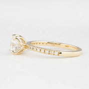 Maria Round Diamond Ring