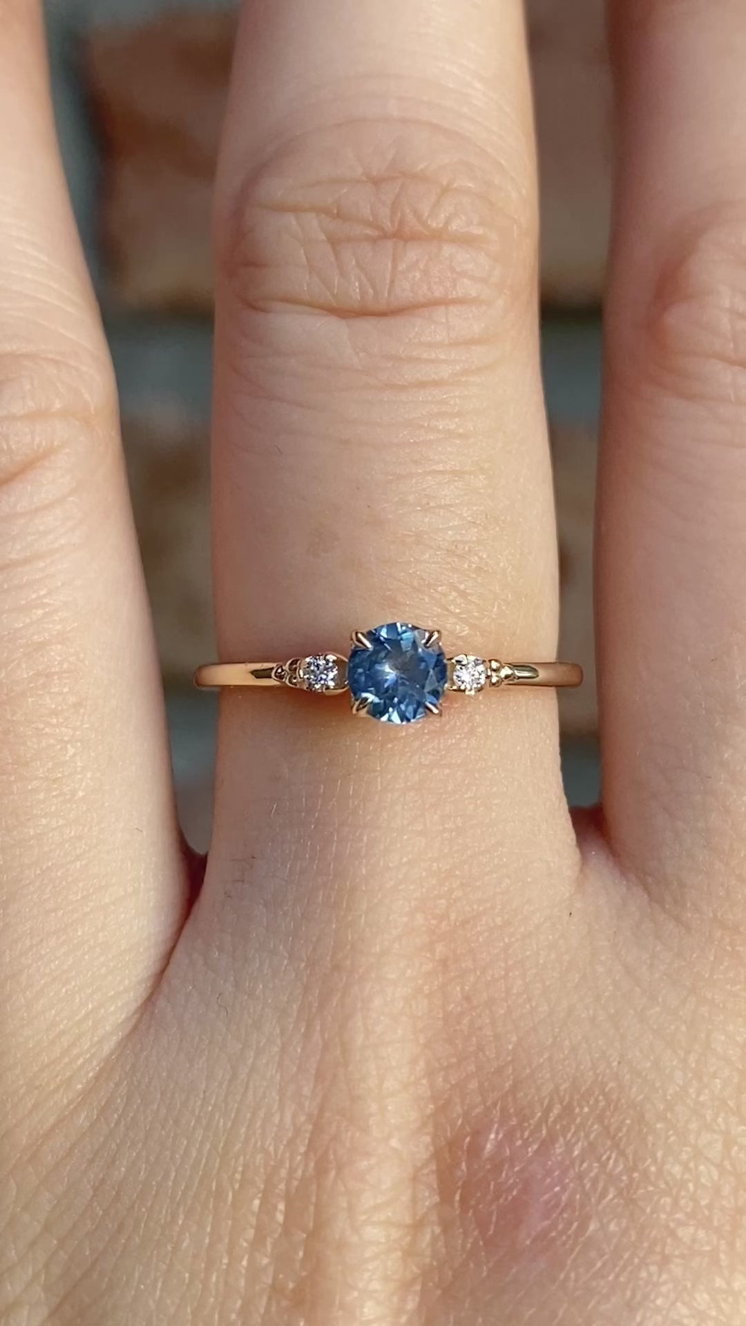 Estel Ring, 0.45ct Montana Sapphire