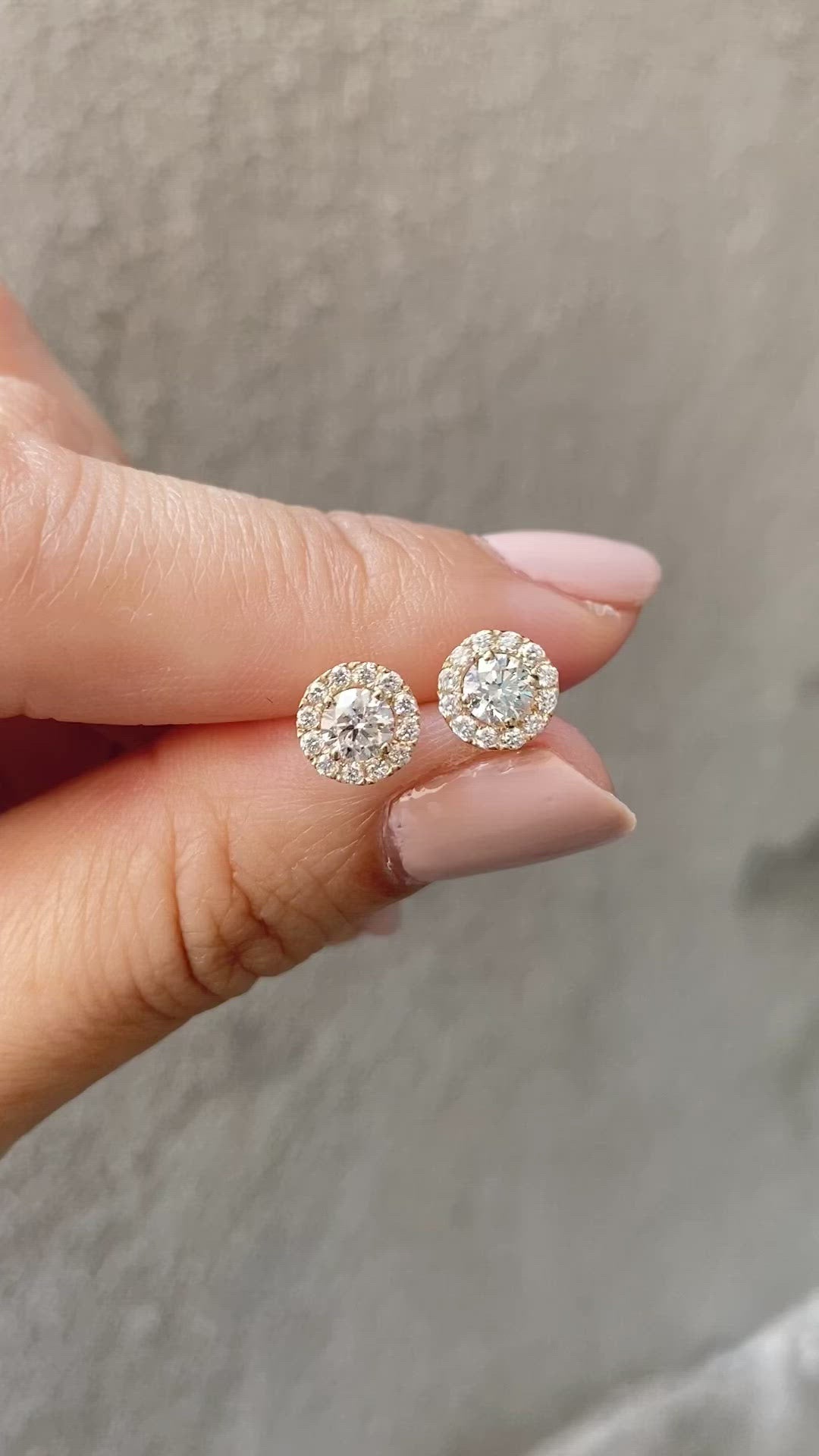Halo Diamond Earrings 1ctw | GIA Certified