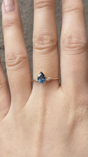 【即日配送】エステルリング ・0.81ct・加熱モンタナ産ブルーサファイア・K14YG