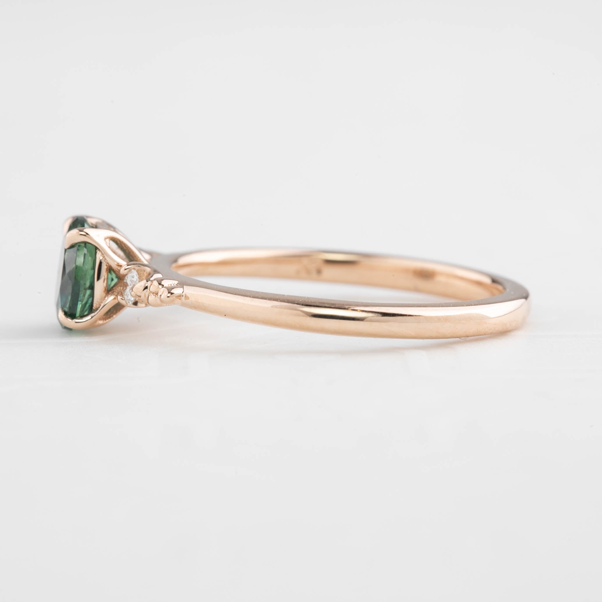 Estel Ring, 1.03ct Montana Sapphire