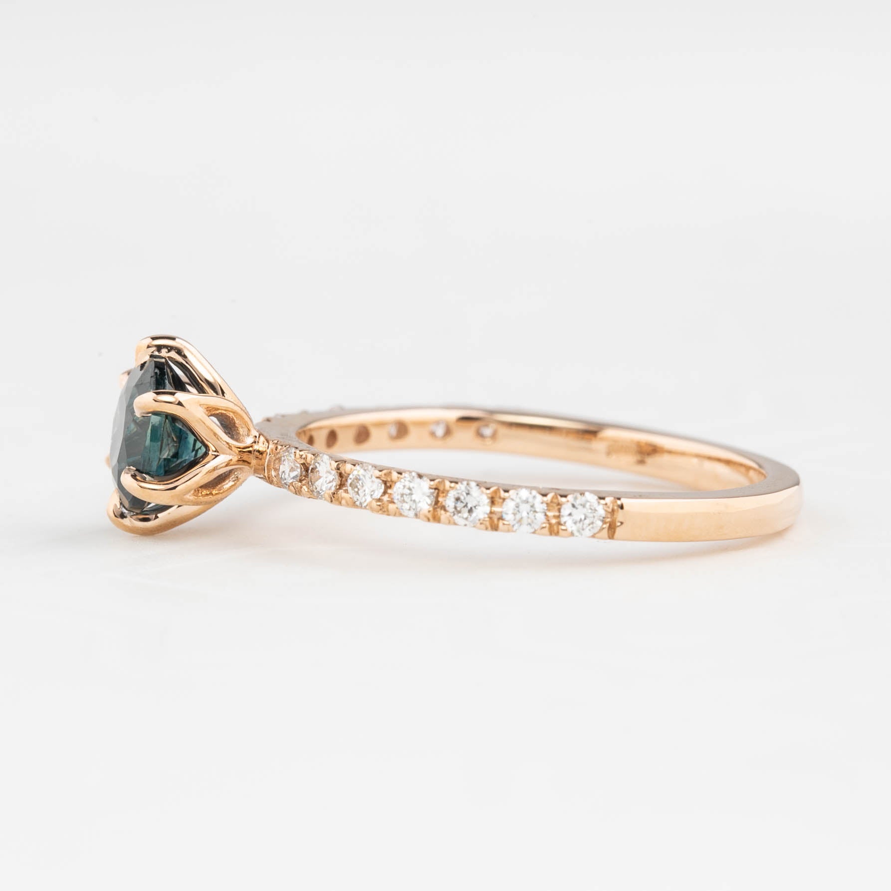 Maria Luxe Ring, 1.01ct Montana Sapphire
