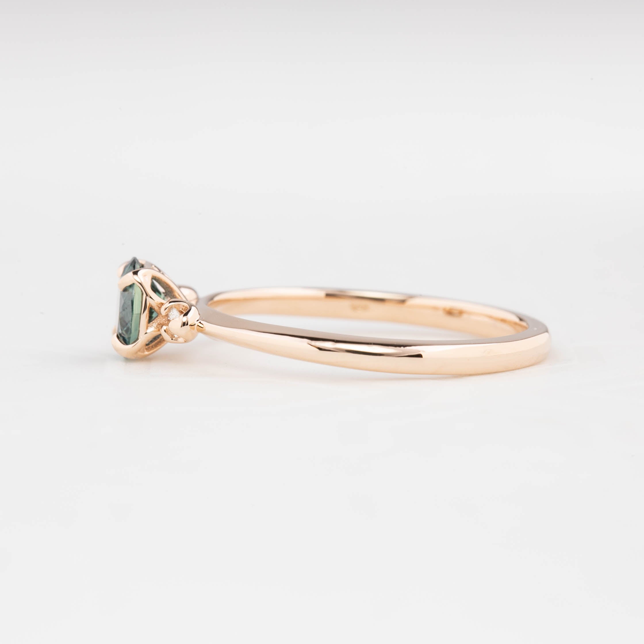 Sofia Ring, 0.66ct Montana Sapphire