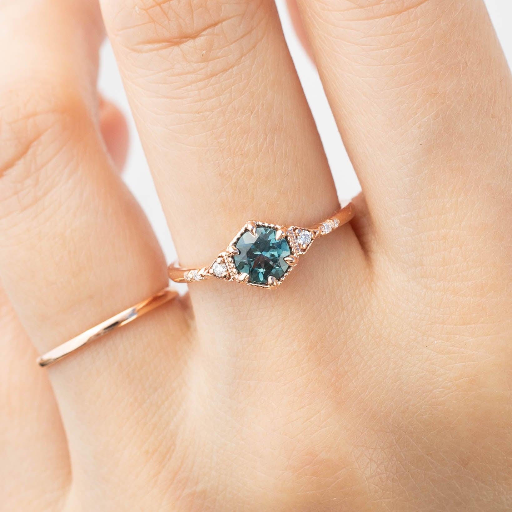 Agatha Ring, 0.70ct Montana Sapphire