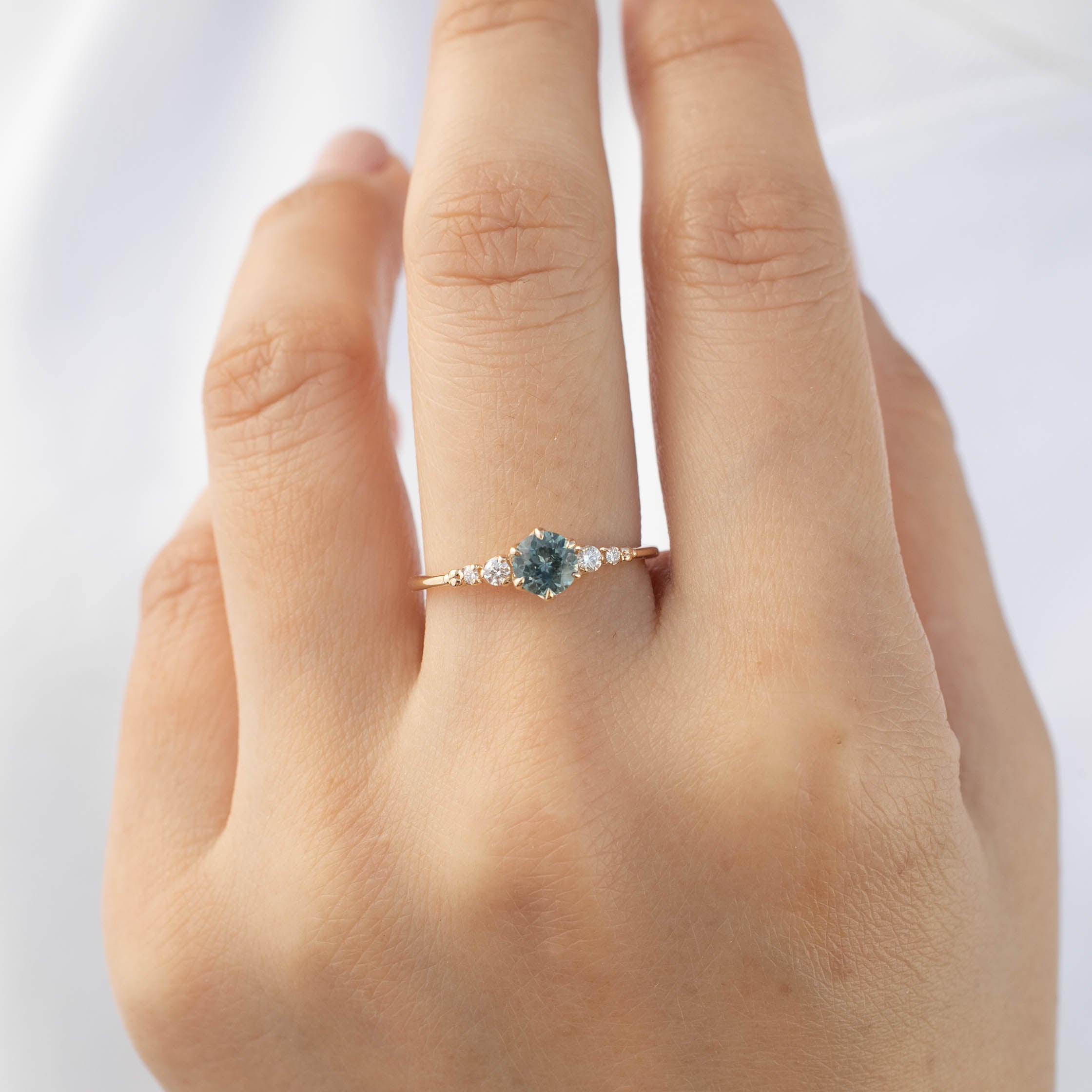 Estel Fleur Ring, 0.60ct Montana Sapphire