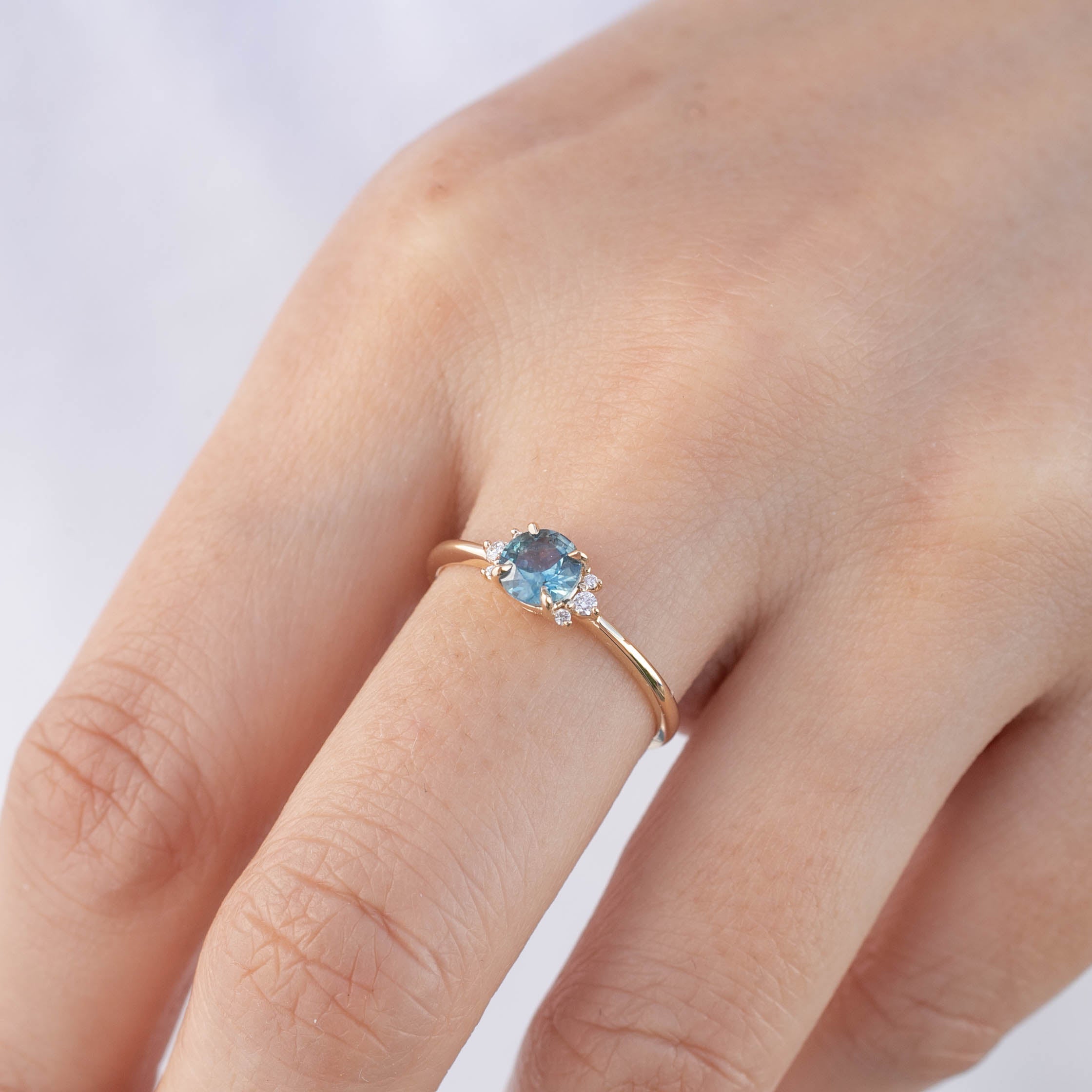 Lena Ring - 5mm 0.65ct Blue Montana Sapphire