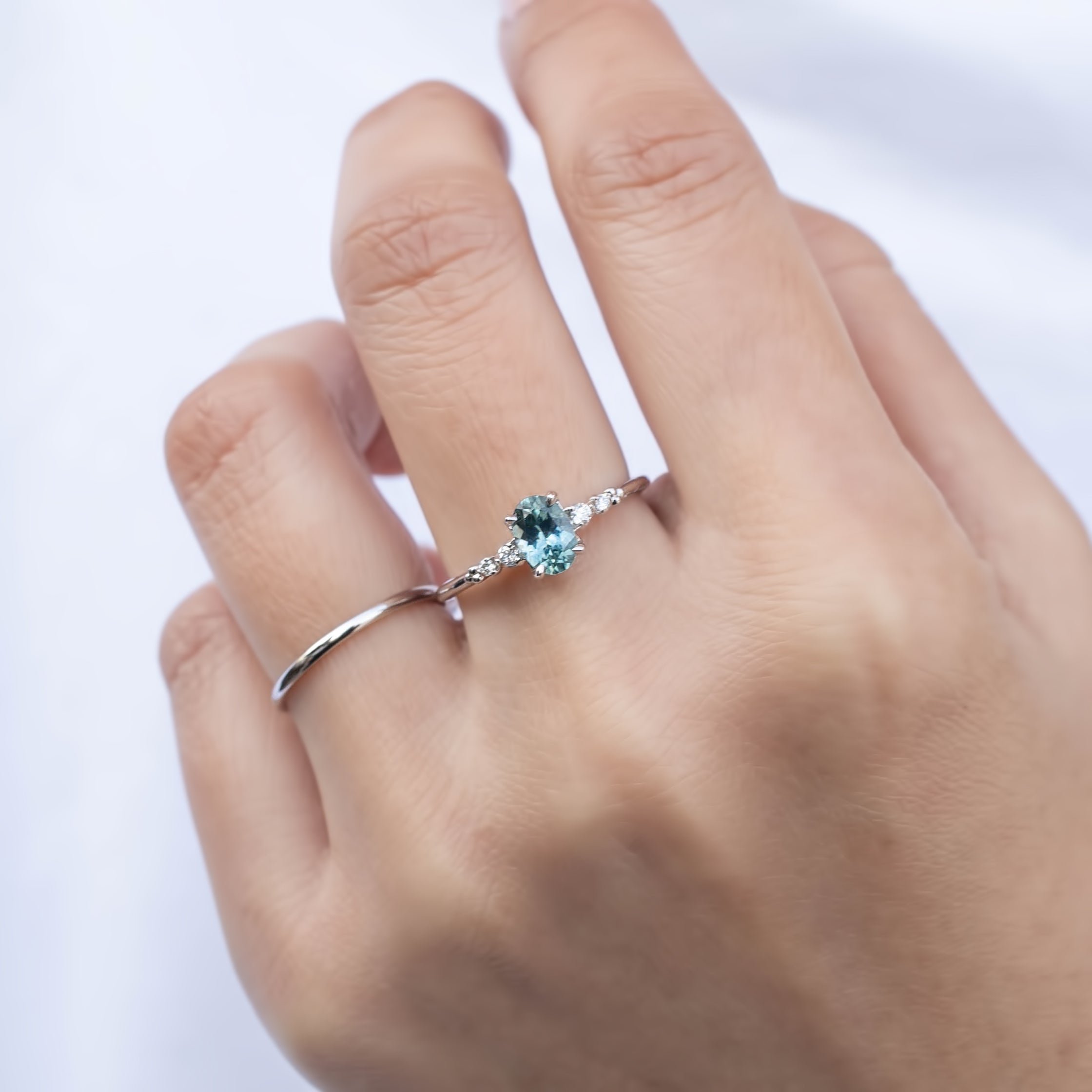 Estel Fleur Ring, 0.70ct Montana Sapphire, oval shape gemstone