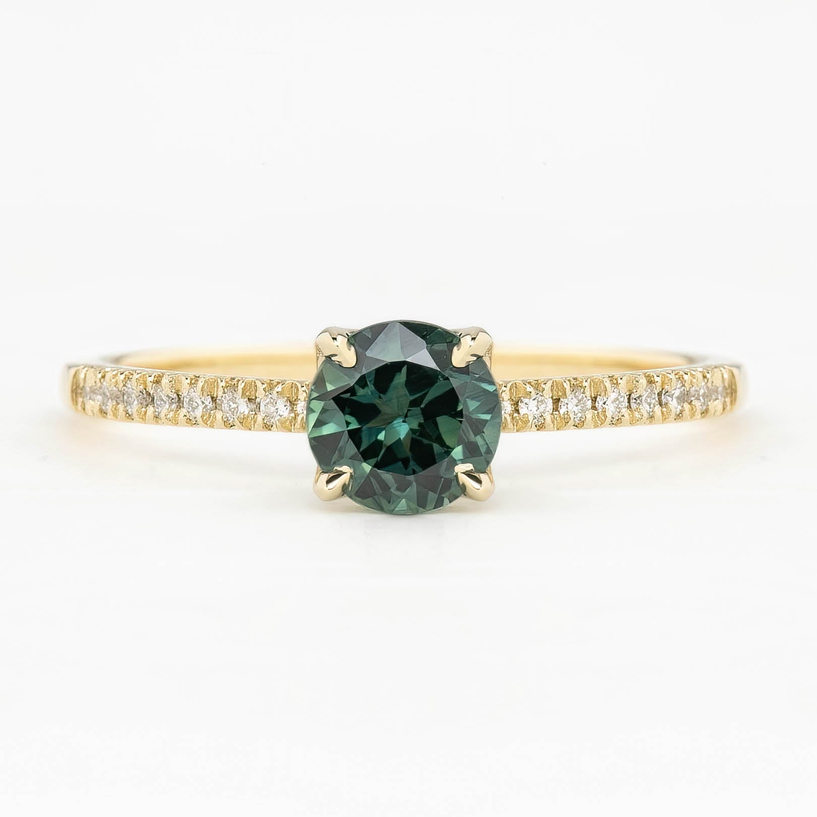 Maria Ring, 0.80ct Queensland Sapphire