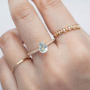 Maria Ring 0.85-0.95ct Madagascar Sapphire