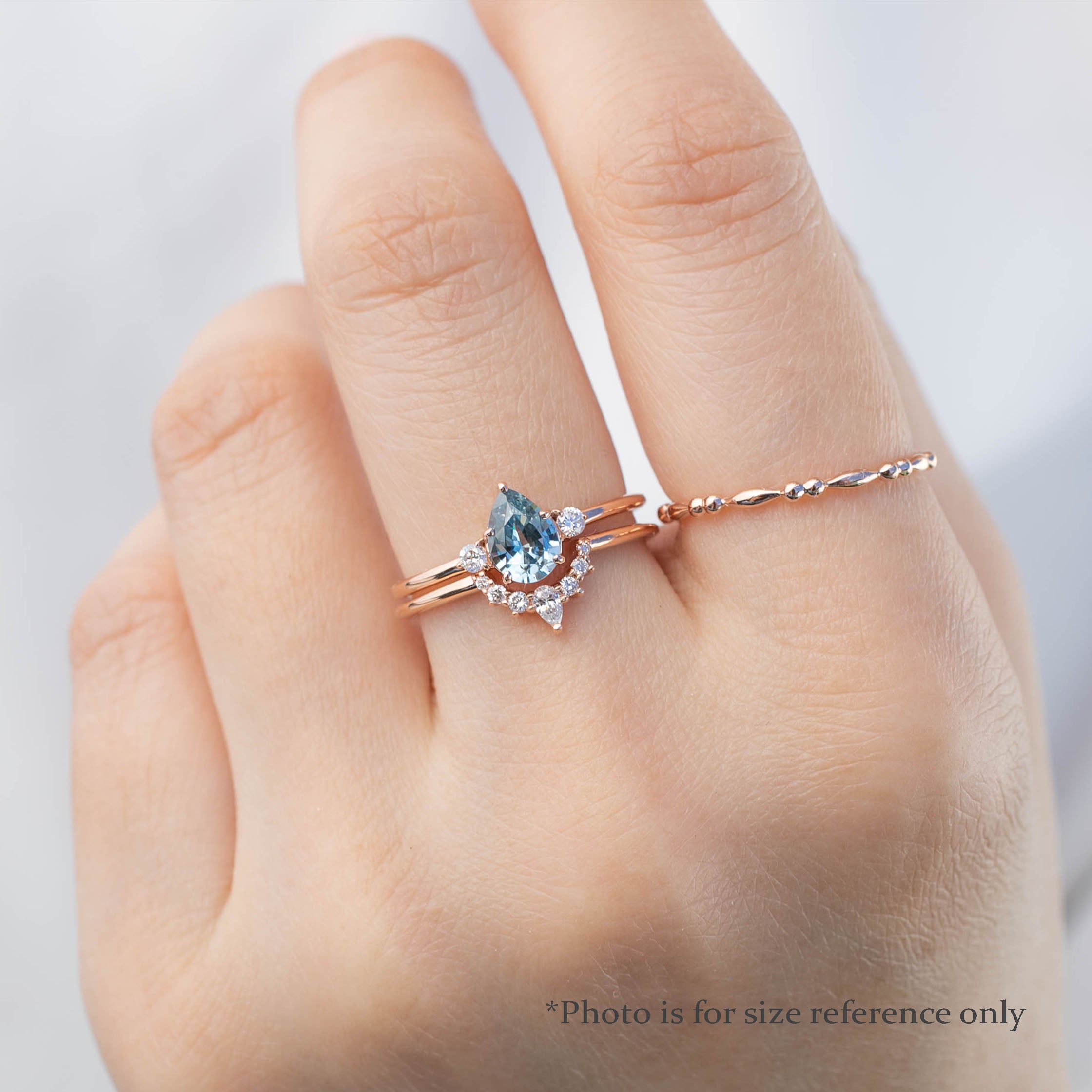 Emilie Ring, 1.00ct Madagascar Sapphire
