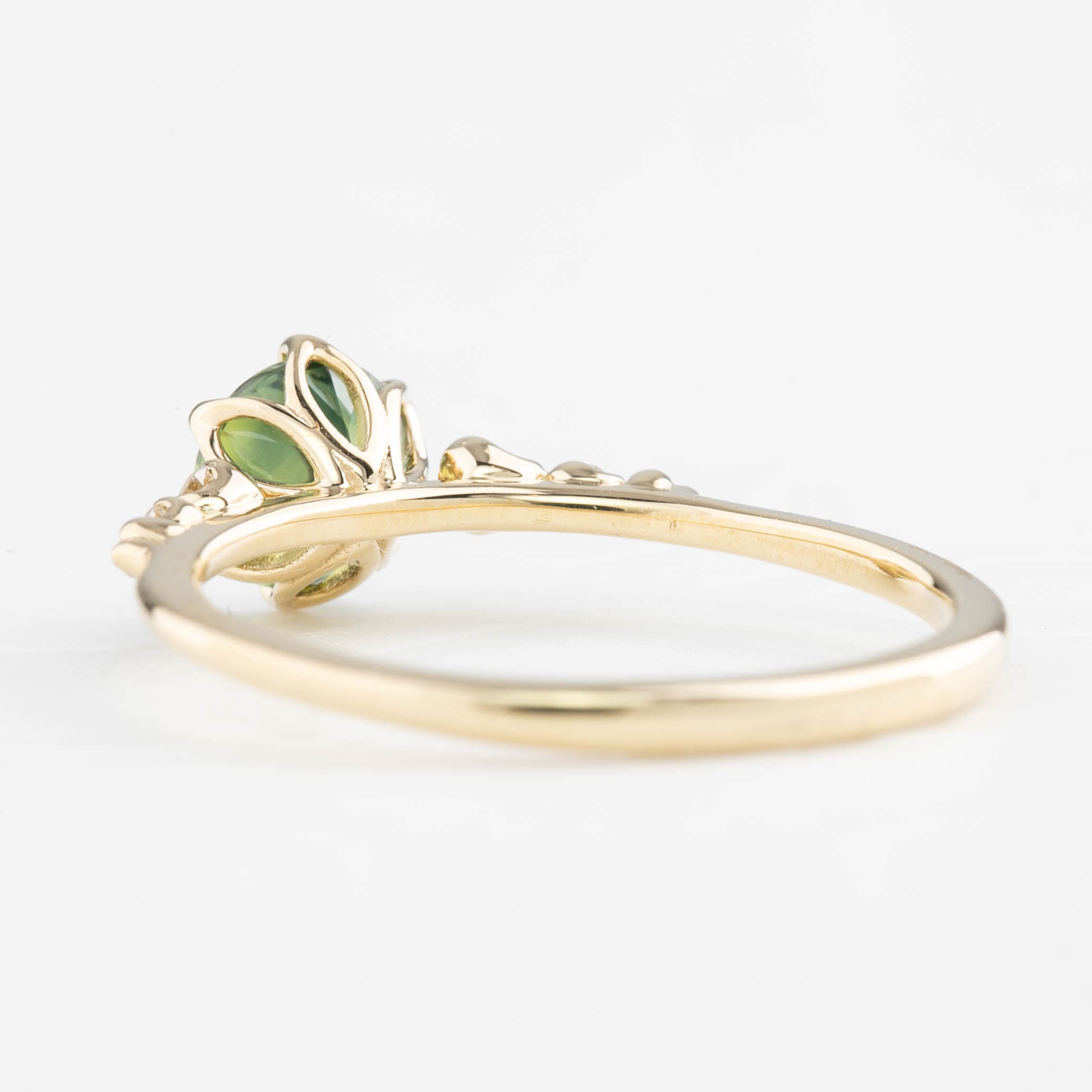 Estel Fleur Six Prongs Ring 1.04ct Green Round Queensland Sapphire, 14K Yellow Gold (One of a kind)