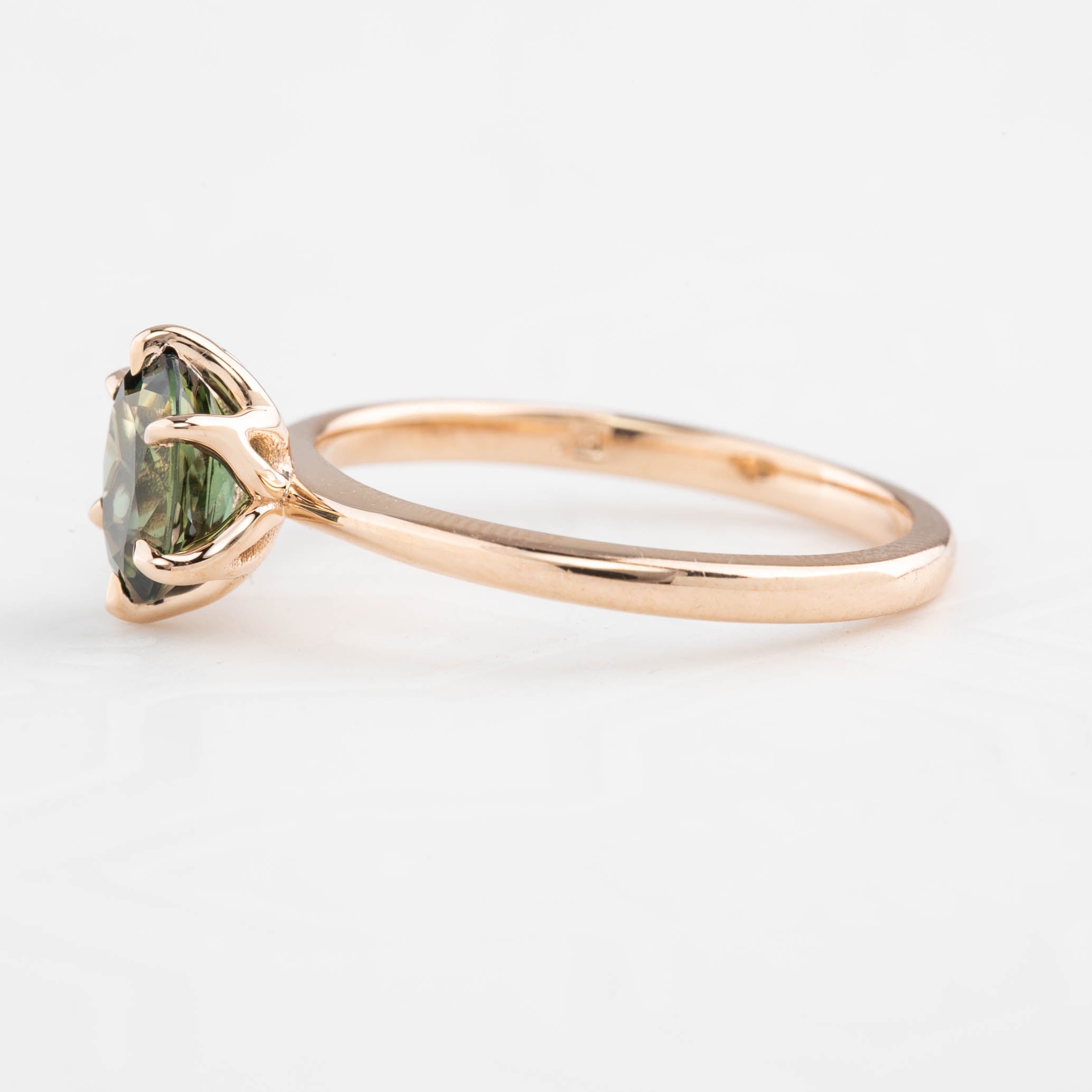 Floryn Ring, 1.38ct Queensland Sapphire, oval shape gemstone