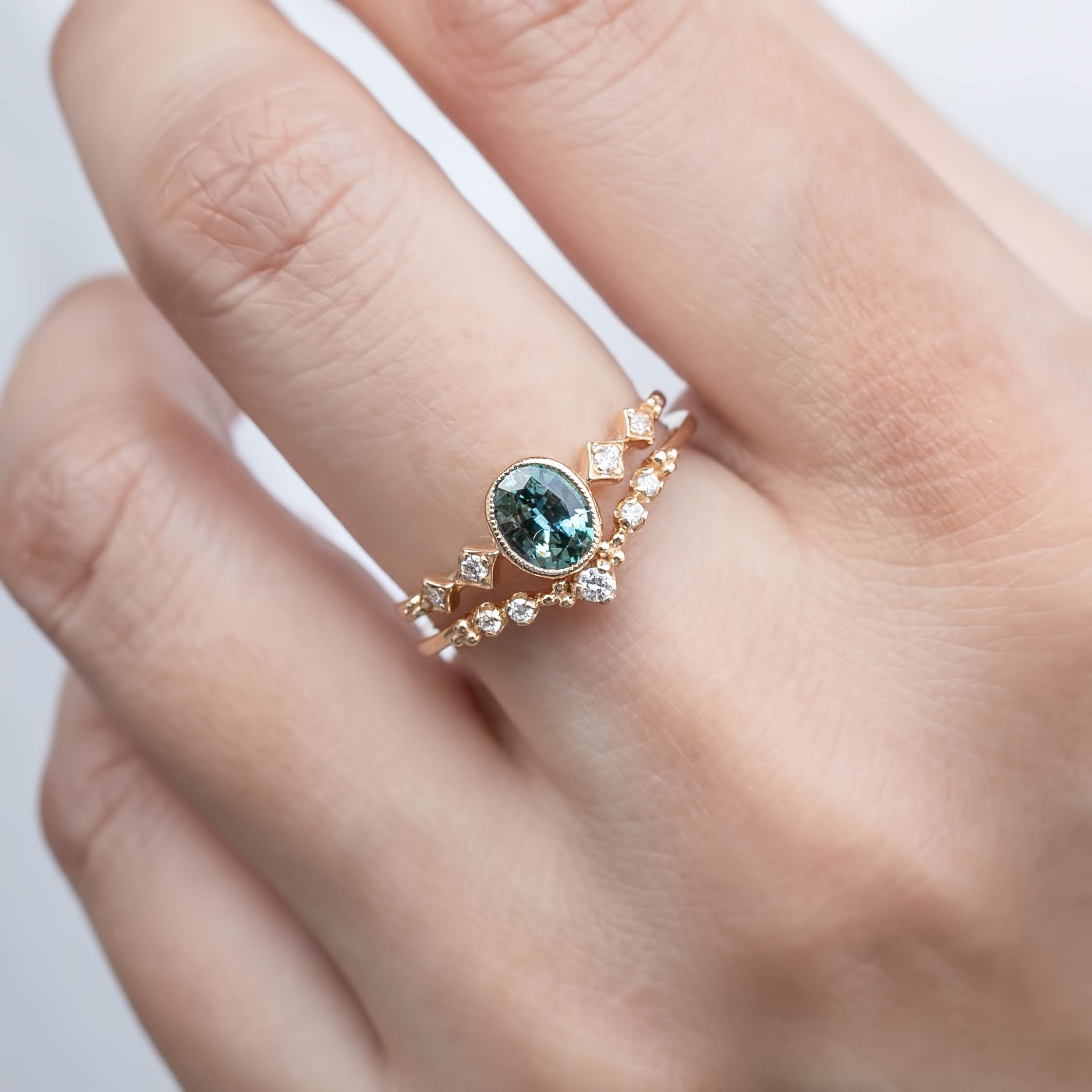 Celeste Ring, 0.80ct Montana Sapphire, oval shape gemstone