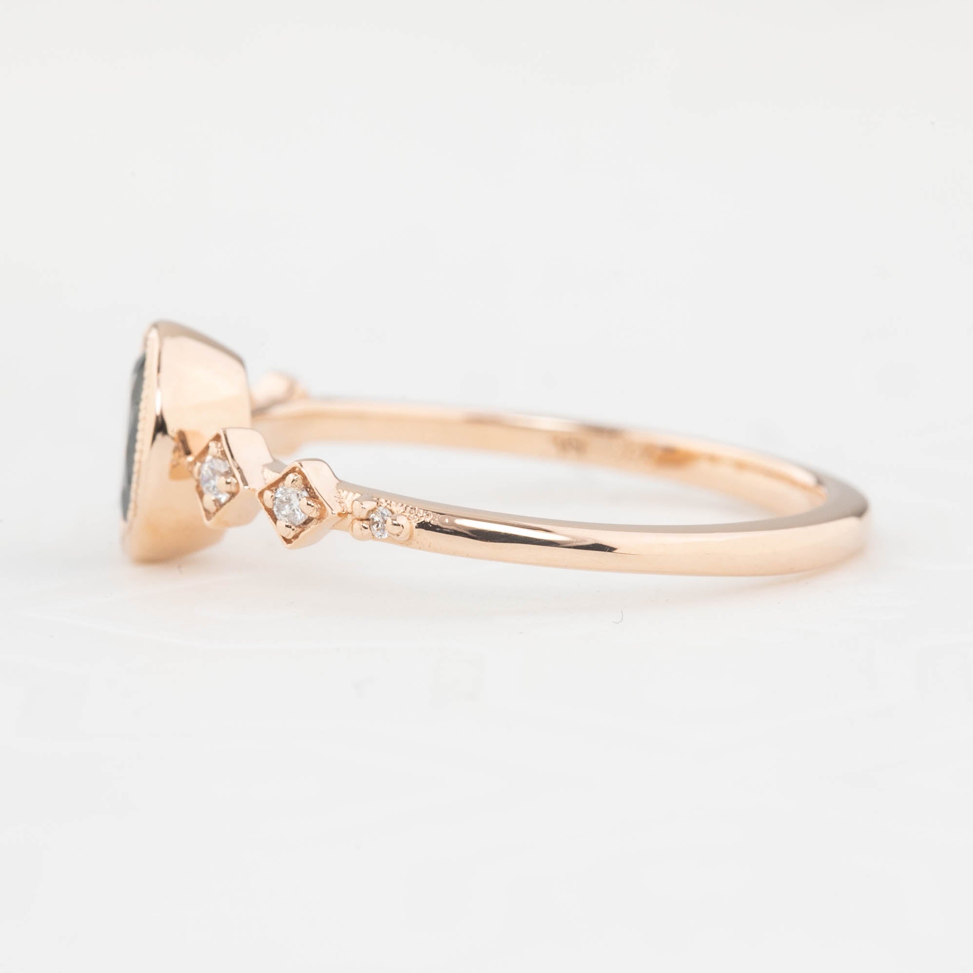 Celeste Ring, 0.80ct Montana Sapphire, oval shape gemstone