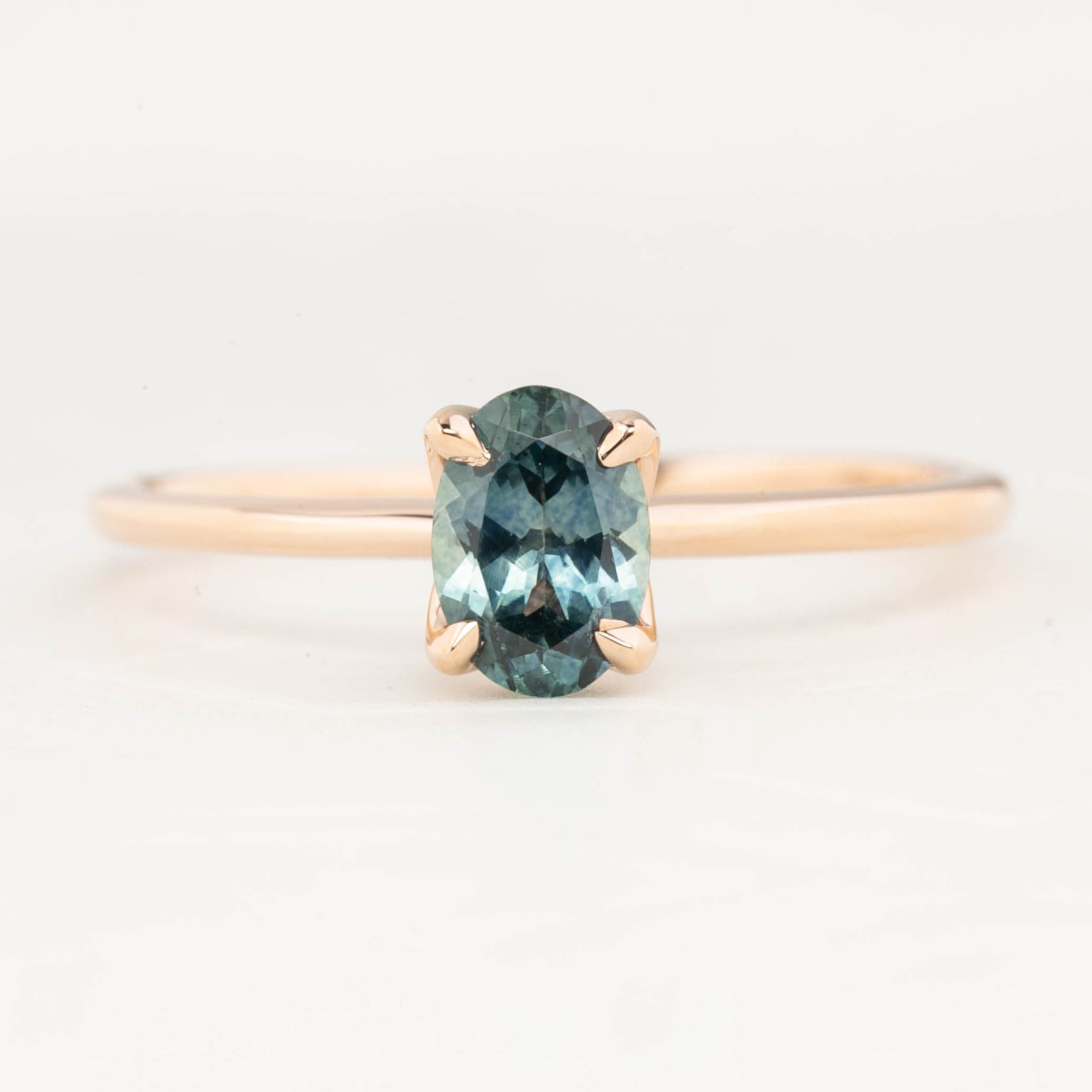 Sara Ring, 0.78ct Montana Sapphire, oval shape gemstone