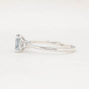 Estel Ring, 0.80ct Emerald Montana Sapphire
