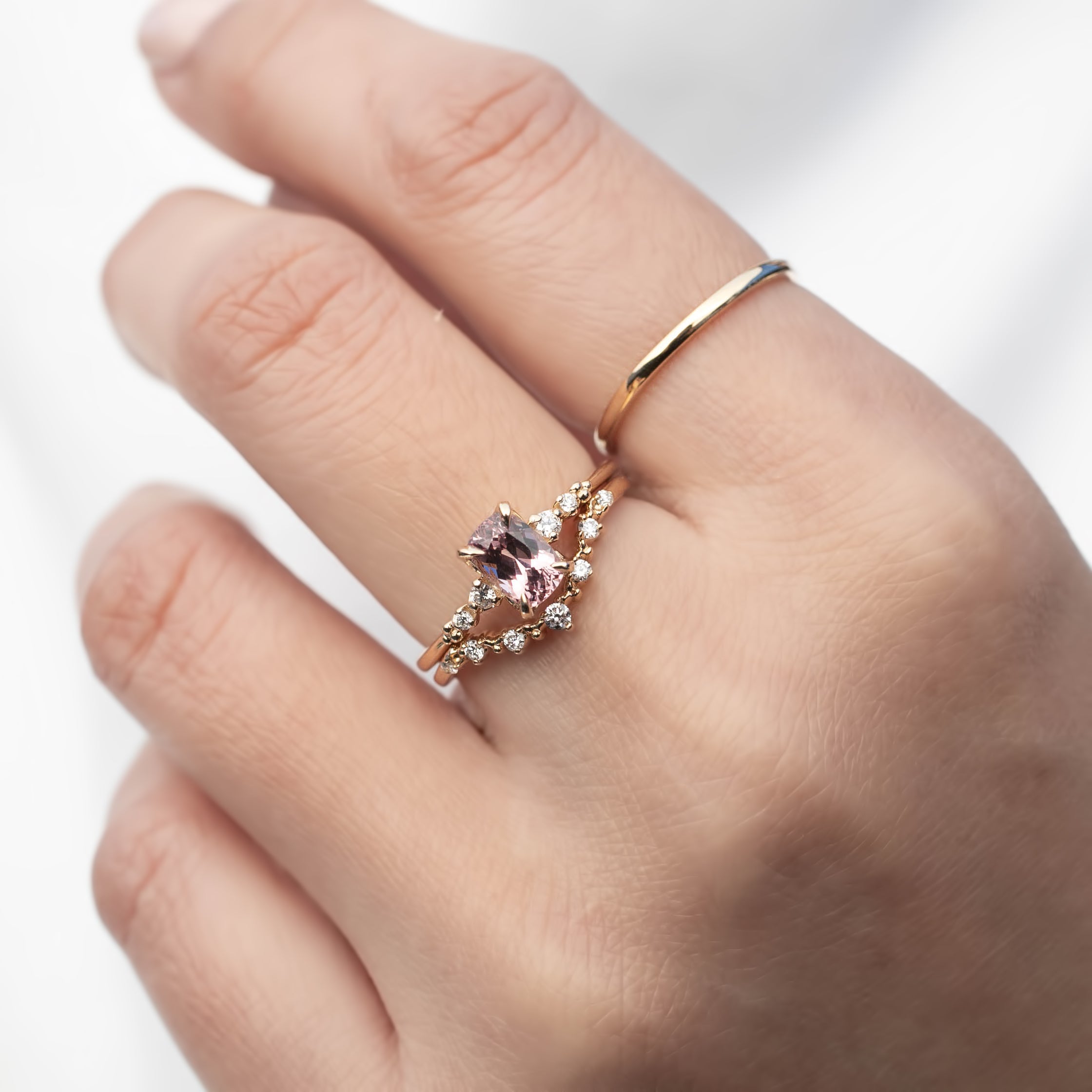 Estel Fleur Four Prongs Ring - 0.82ct Pink Spinel (One of a kind)