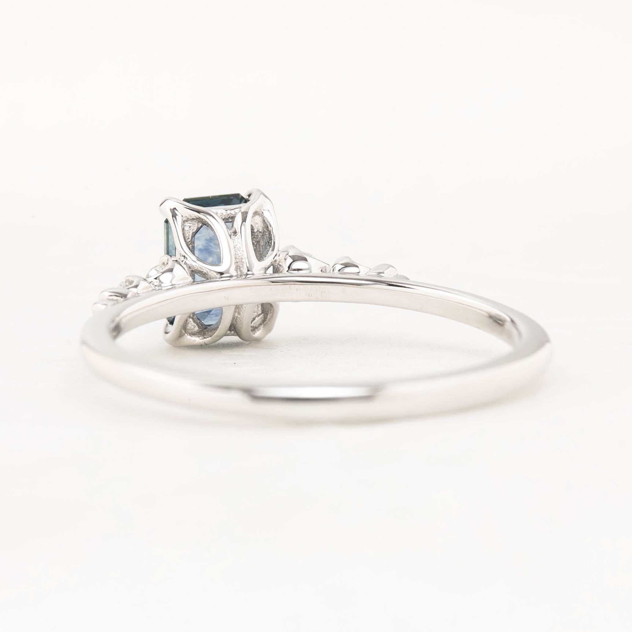 Estel Fleur Ring, 0.82ct Montana Sapphire