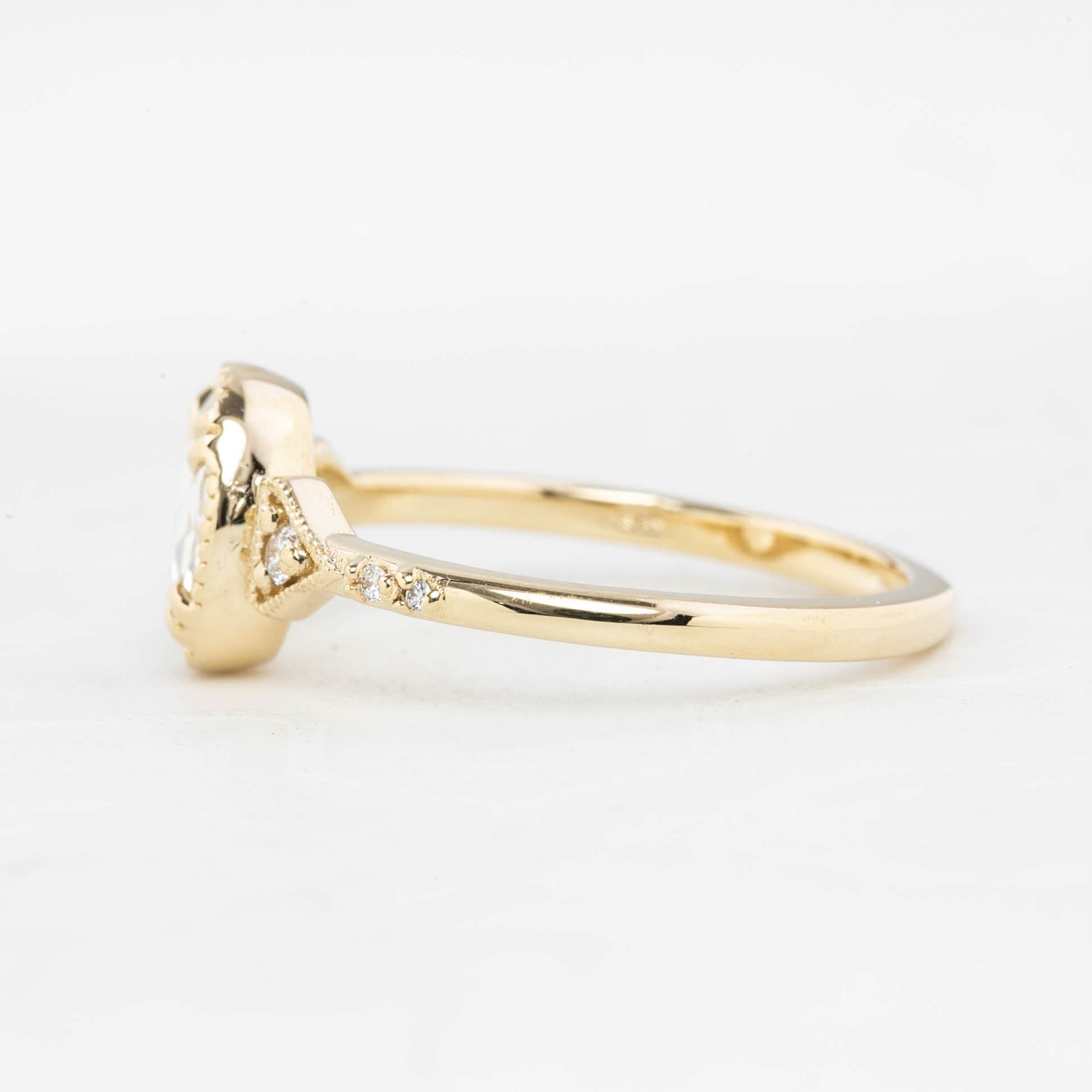Agatha Oval Rose Cut Diamond Ring