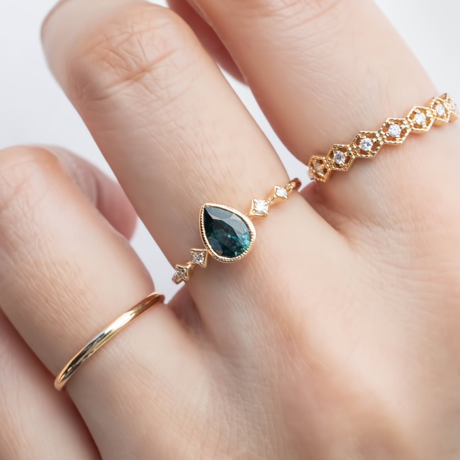 Celeste Ring, 0.70ct Montana Sapphire