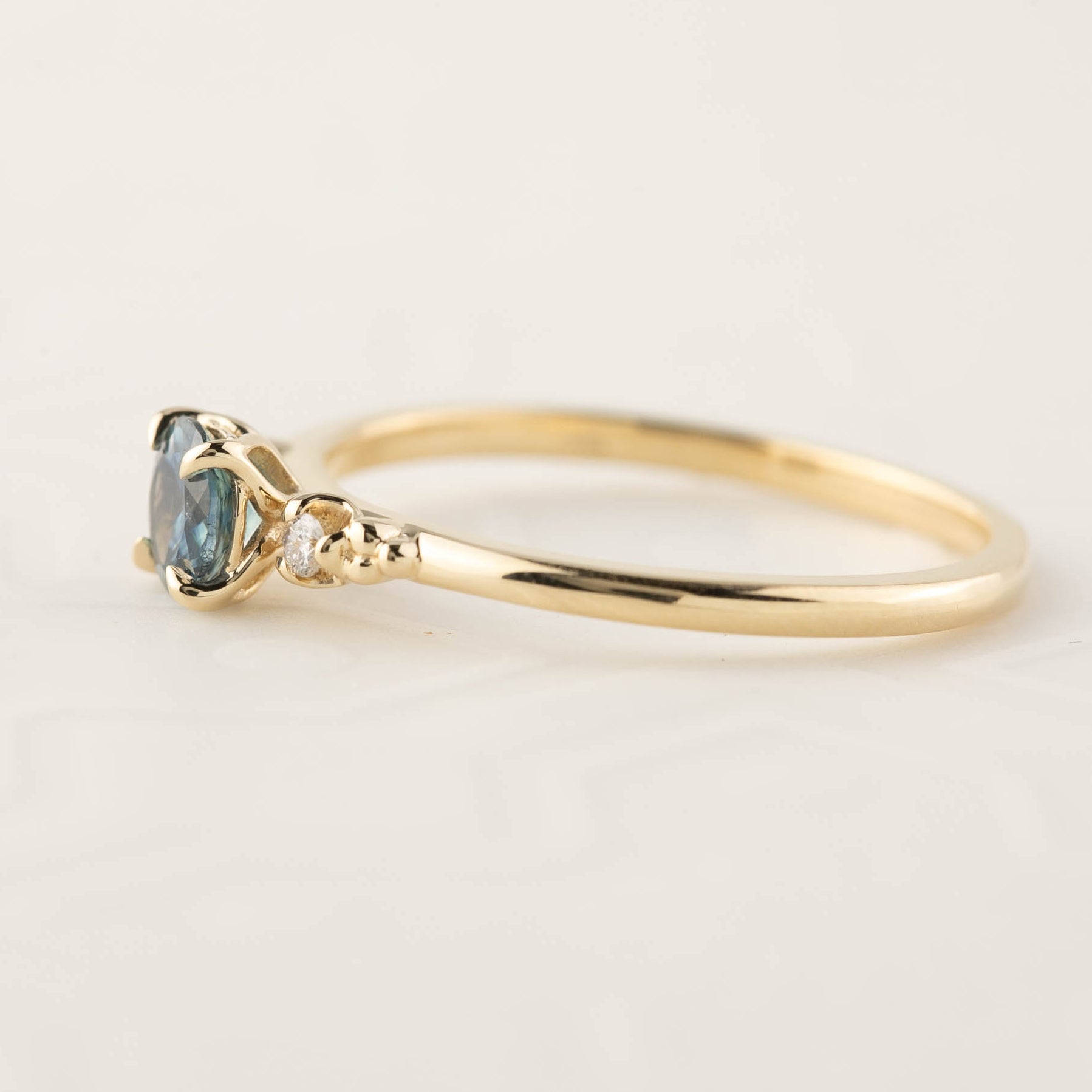 Estel Ring, 0.30ct Montana Sapphire of your choice