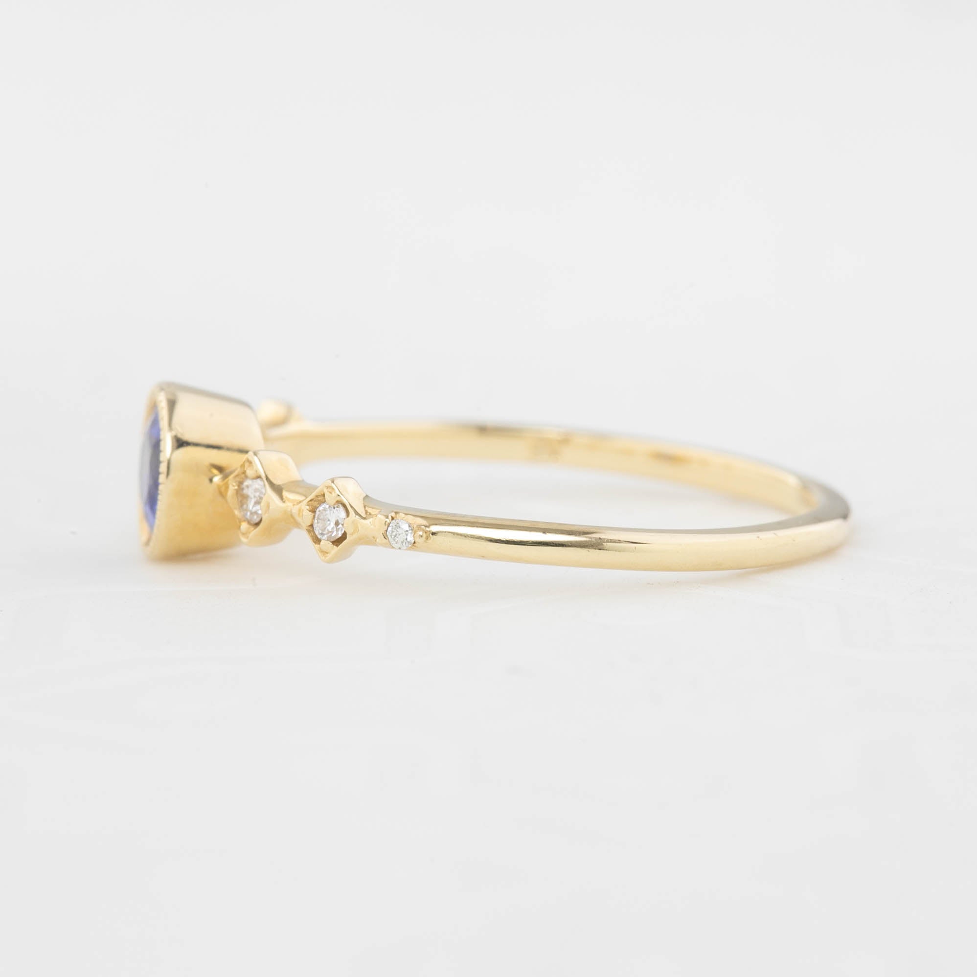 Celeste Ring, 0.40ct Sapphire